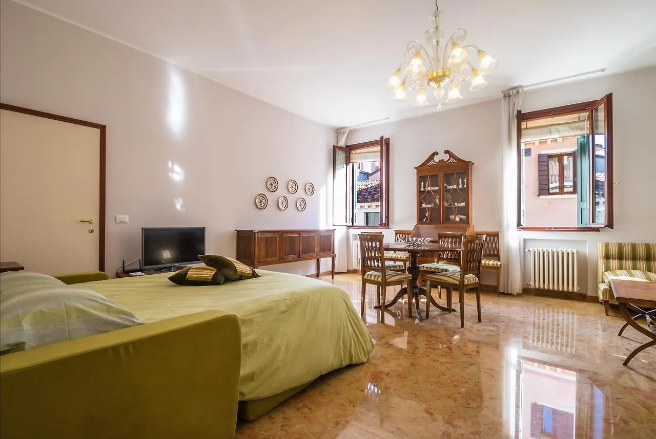 Rialto Bridge Big Apt With Lift By Lionhost Βενετία Ιταλία